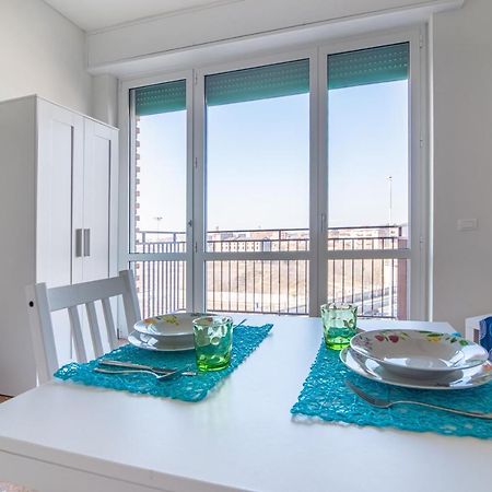 City Center - Luigi&Carolina Apartments - By Host4U Pavia Exterior photo