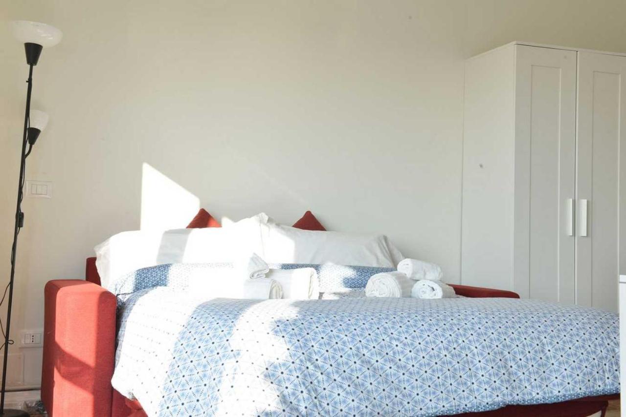 City Center - Luigi&Carolina Apartments - By Host4U Pavia Exterior photo