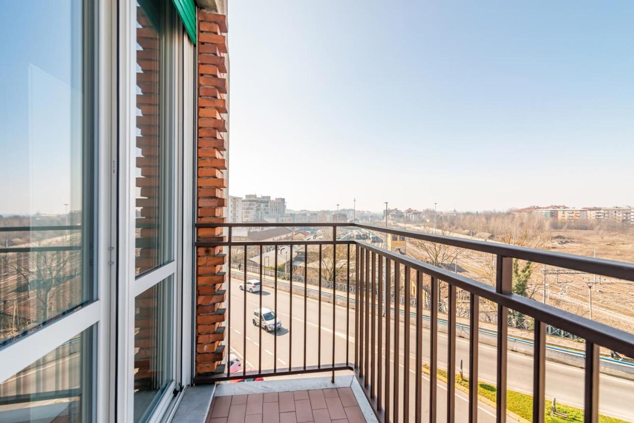 City Center - Luigi&Carolina Apartments - By Host4U Pavia Exterior photo