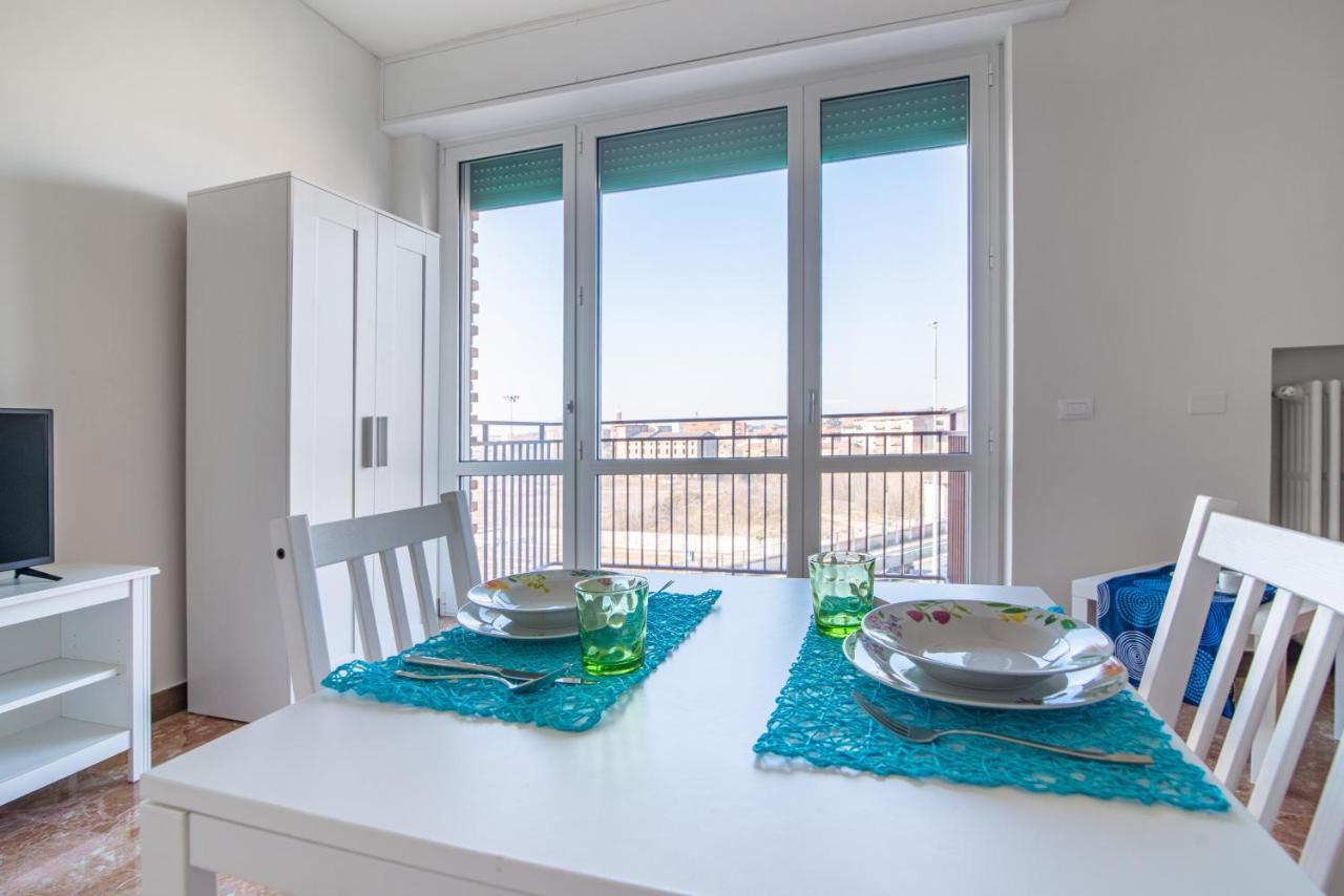 City Center - Luigi&Carolina Apartments - By Host4U Pavia Exterior photo