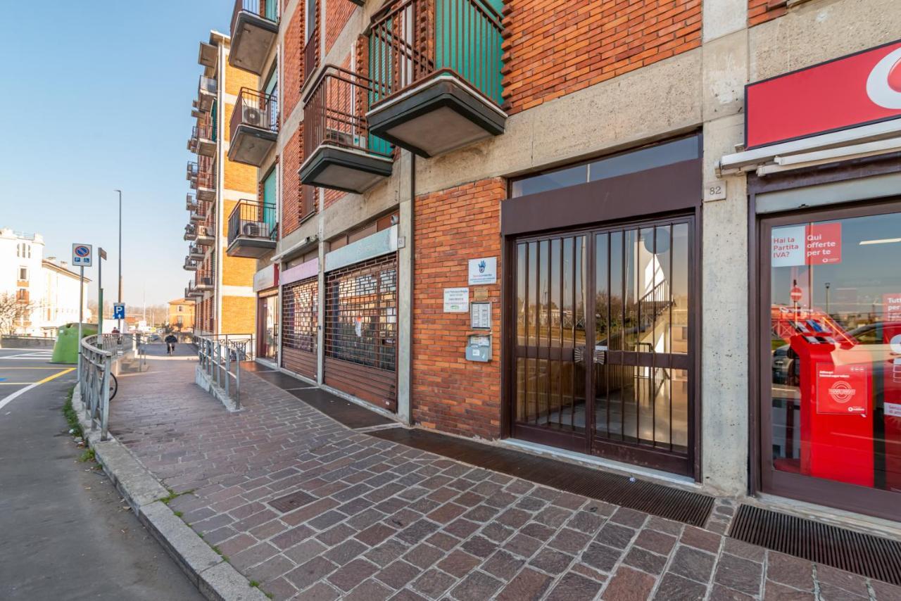 City Center - Luigi&Carolina Apartments - By Host4U Pavia Exterior photo
