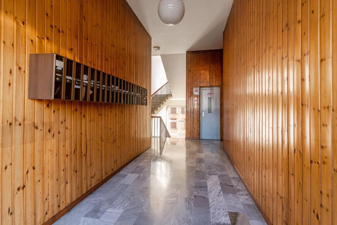 City Center - Luigi&Carolina Apartments - By Host4U Pavia Exterior photo