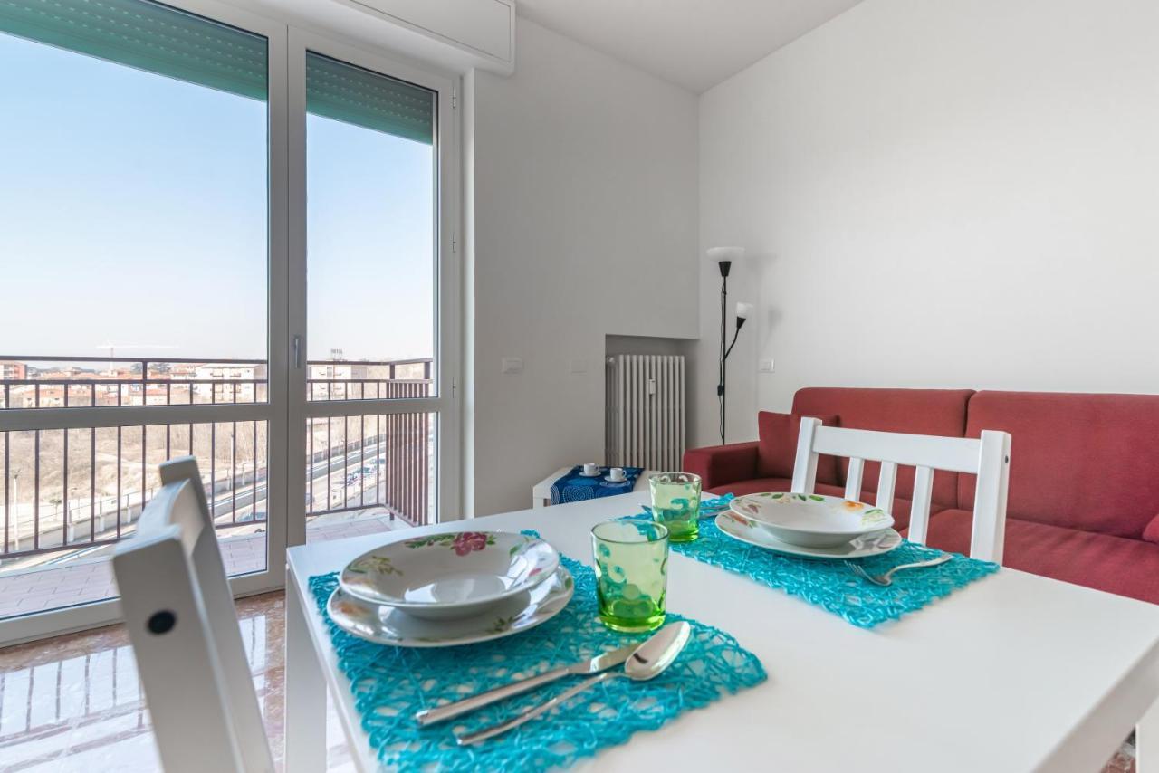 City Center - Luigi&Carolina Apartments - By Host4U Pavia Exterior photo